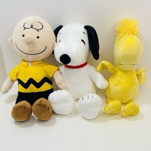 Charlie Brown Snoopy Woodstock Peanuts Plush Lot Kohls Cares Stuffed Animal